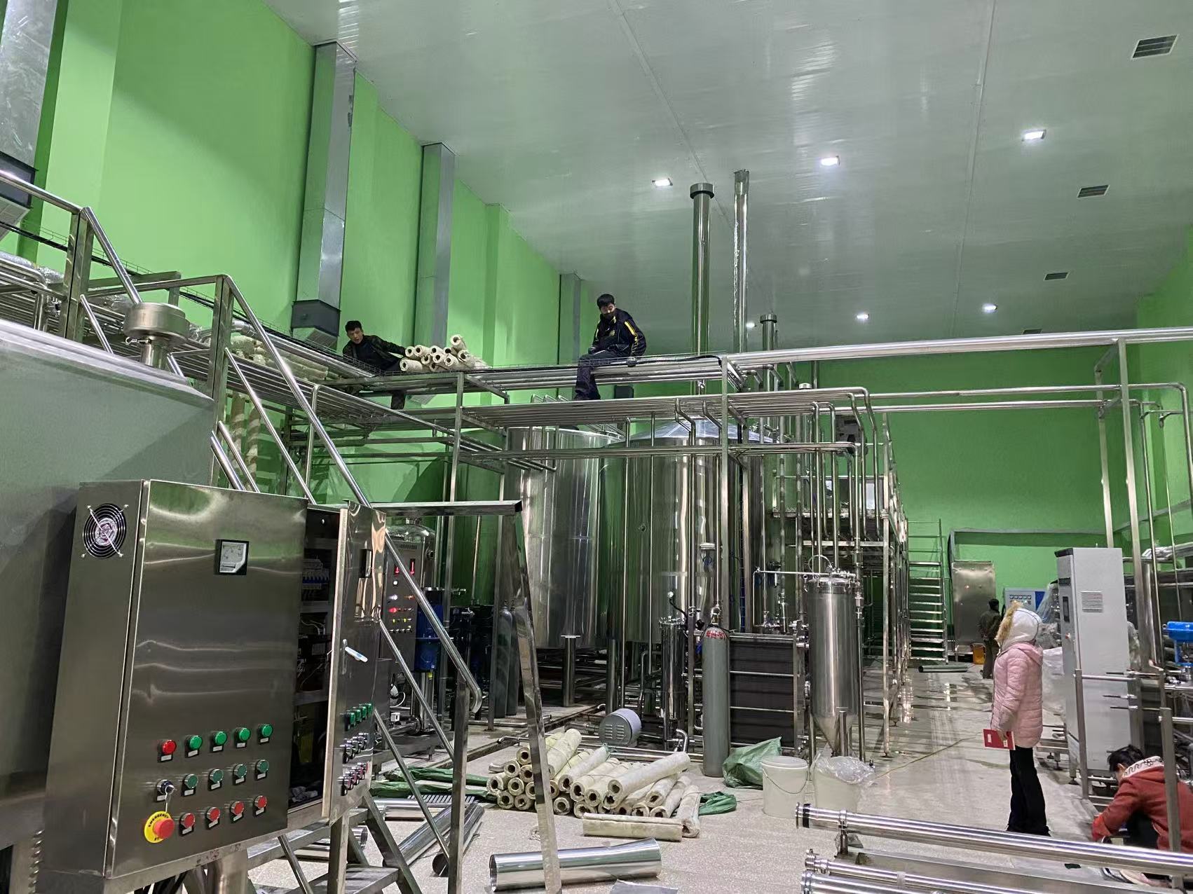 绥棱精酿啤酒设备厂—精酿啤酒设备制造：传承工艺与创新科技的交融